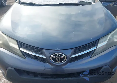 2014 Toyota Rav4 Limited z USA, uszkodzony, nr VIN 2T3DFREV3EW137543